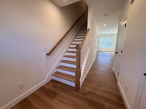 5A Dearborn Circle Goffstown NH 03045