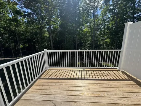 5A Dearborn Circle Goffstown NH 03045