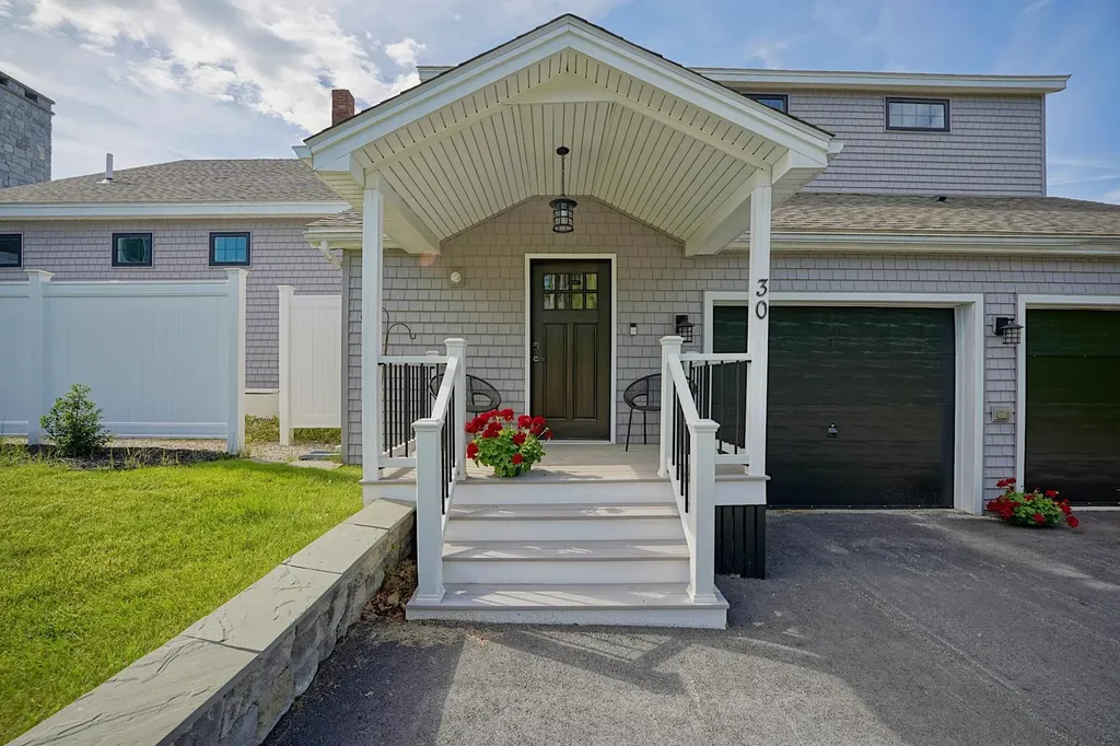 30 Cedar Point Road Durham NH 03824