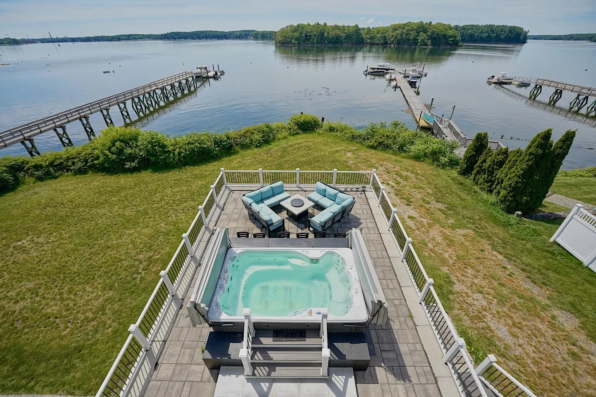 30 Cedar Point Road Durham NH 03824