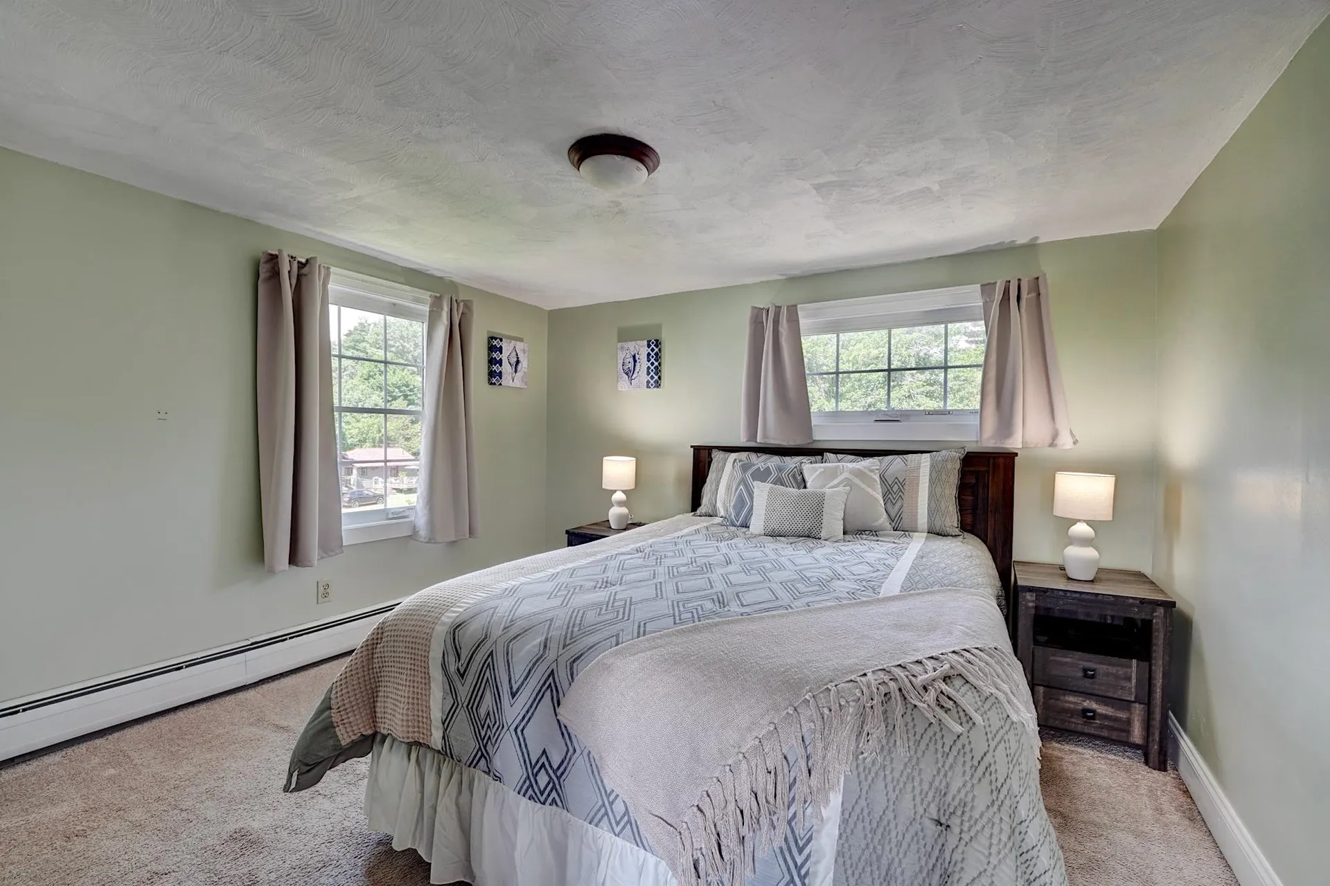 30 Cedar Point Road Durham NH 03824