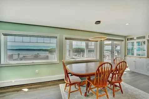 30 Cedar Point Road Durham NH 03824