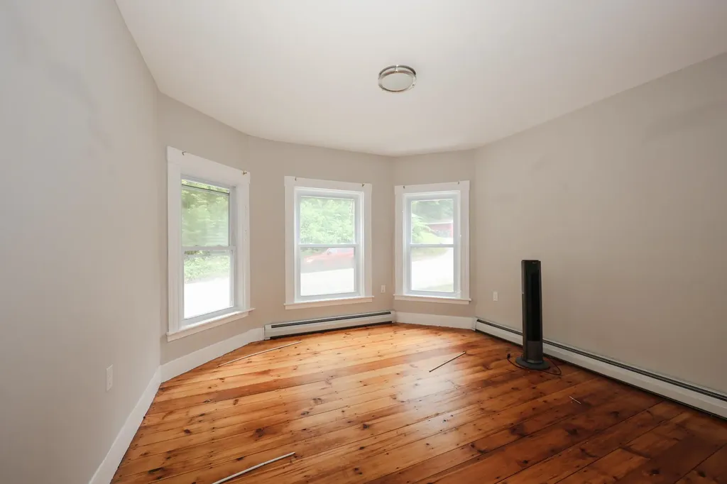 449 W. River Road Hooksett NH 03106