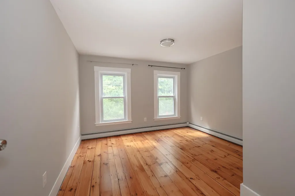 449 W. River Road Hooksett NH 03106