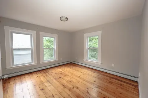 449 W. River Road Hooksett NH 03106