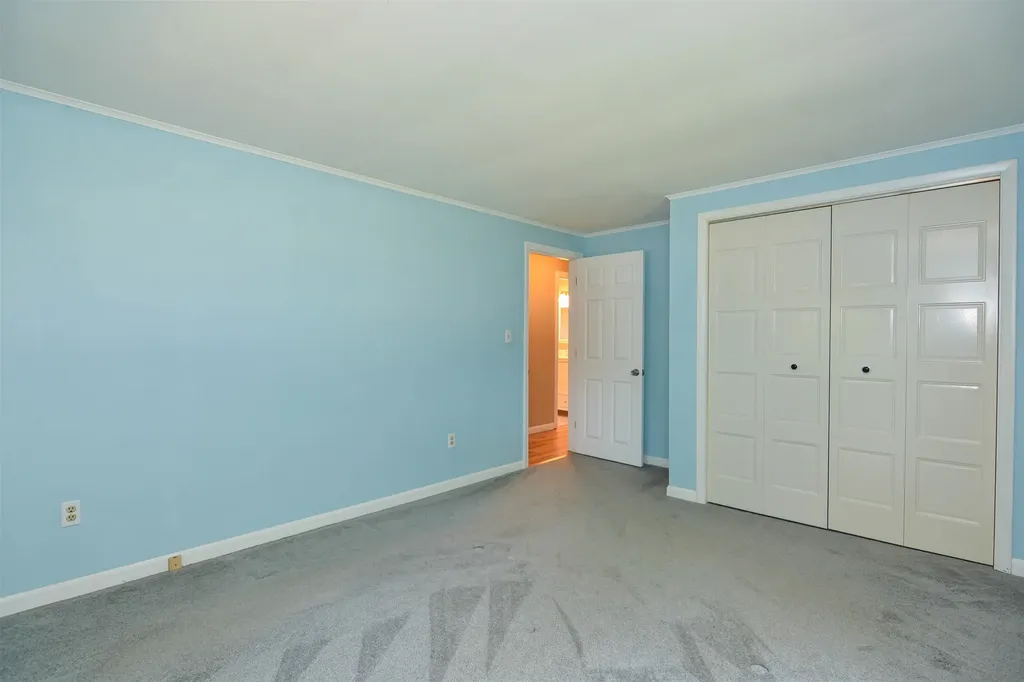 73 Brown Hill Road Hampstead NH 03826