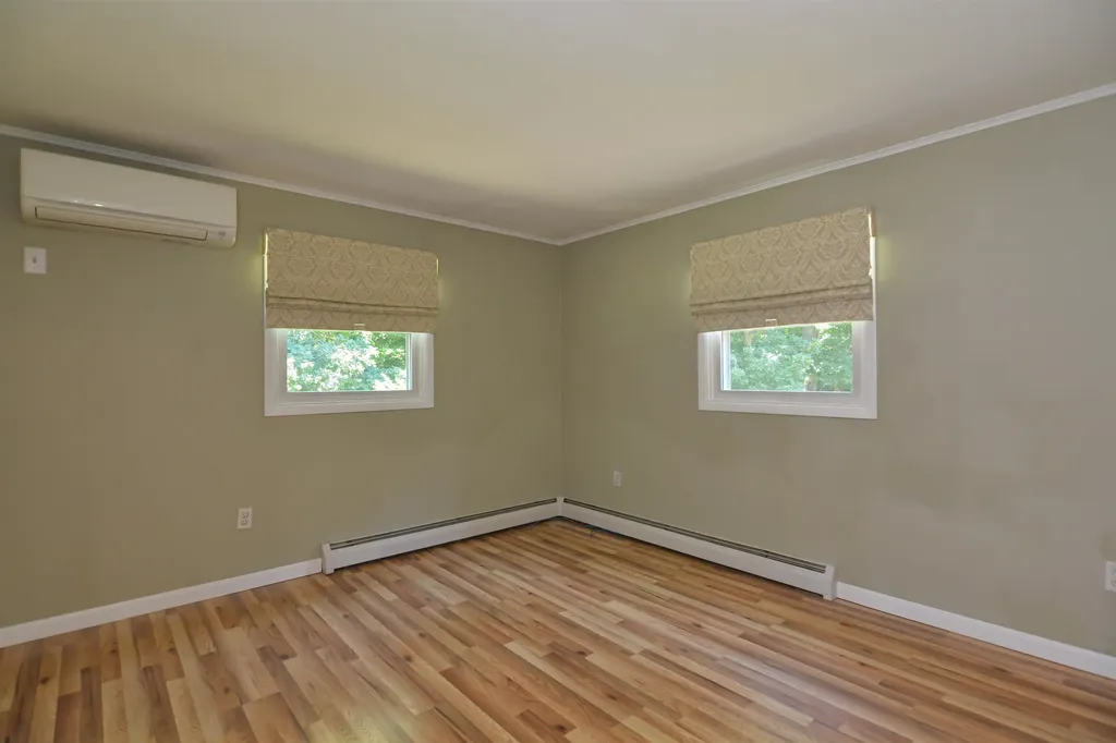 73 Brown Hill Road Hampstead NH 03826