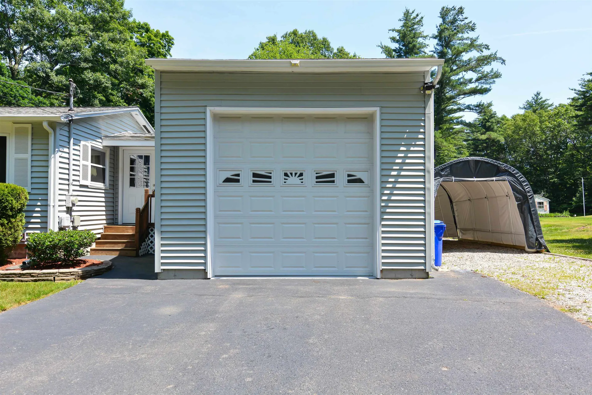 73 Brown Hill Road Hampstead NH 03826