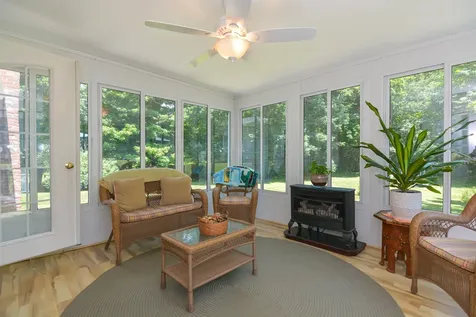 73 Brown Hill Road Hampstead NH 03826