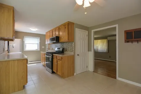 73 Brown Hill Road Hampstead NH 03826