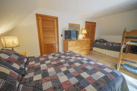 180 Debbie Higgins Lane Wardsboro VT 05355