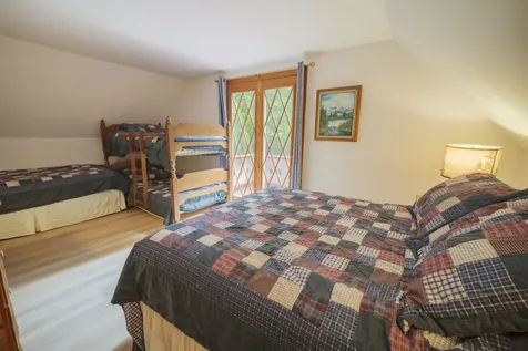 180 Debbie Higgins Lane Wardsboro VT 05355