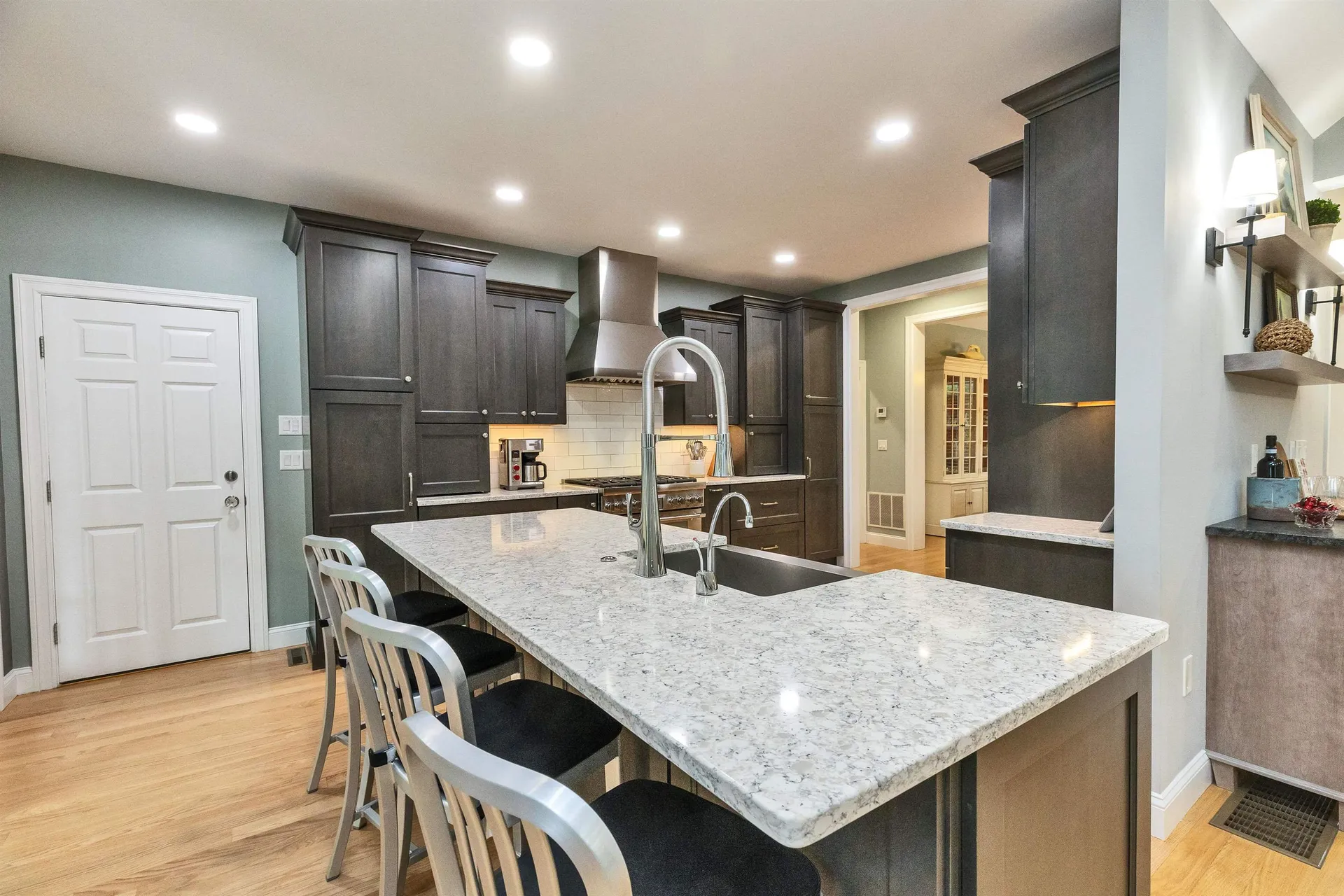 72 South Road Deerfield NH 03037
