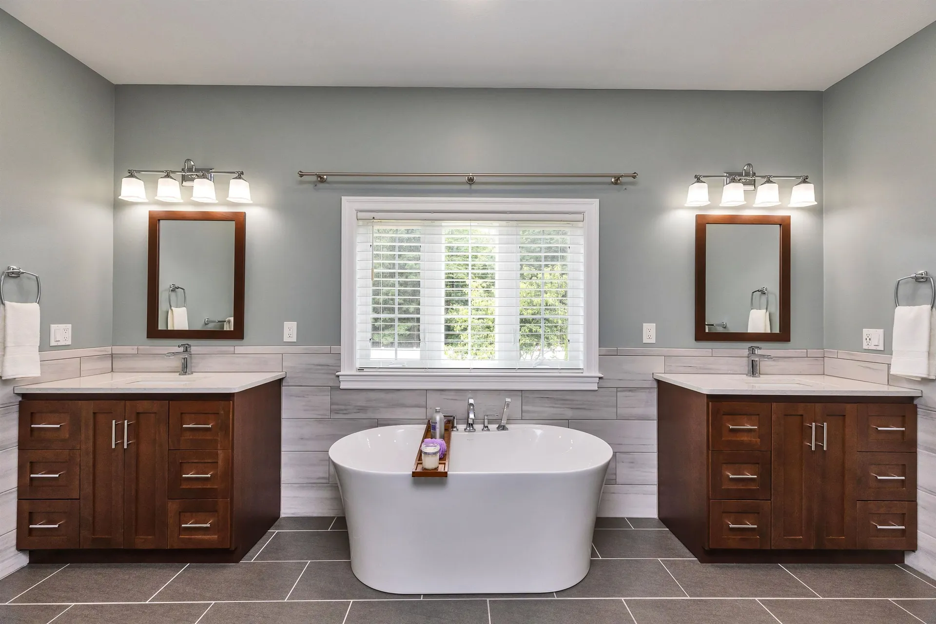 72 South Road Deerfield NH 03037