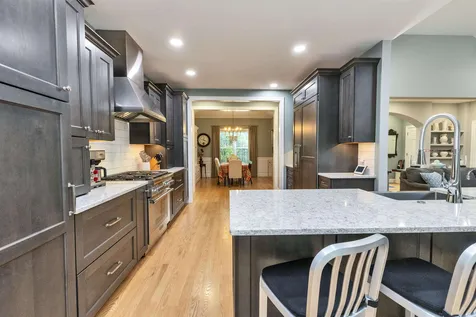 72 South Road Deerfield NH 03037