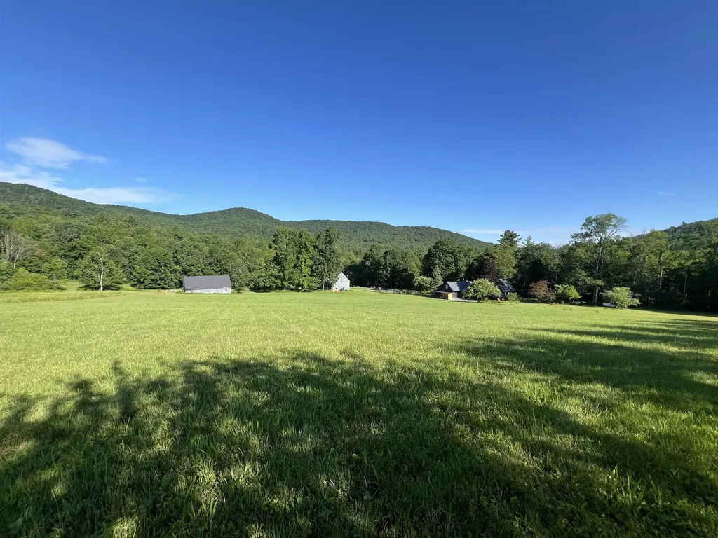 412 Hall Ranch Road Grafton VT 05146
