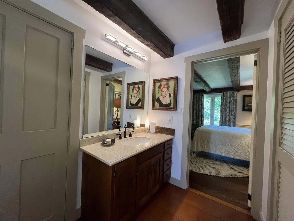 412 Hall Ranch Road Grafton VT 05146