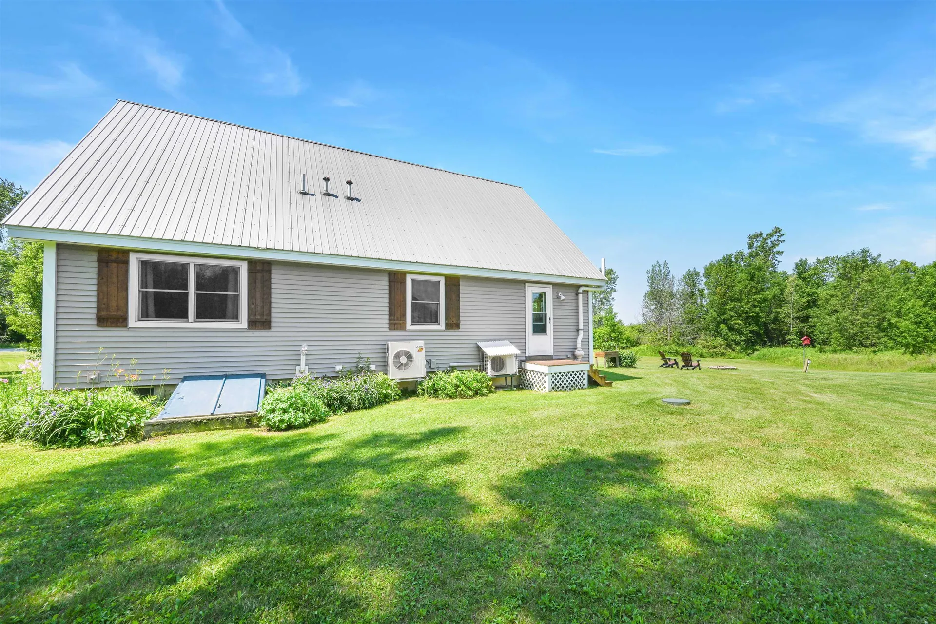 732 Station Road North Hero VT 05474