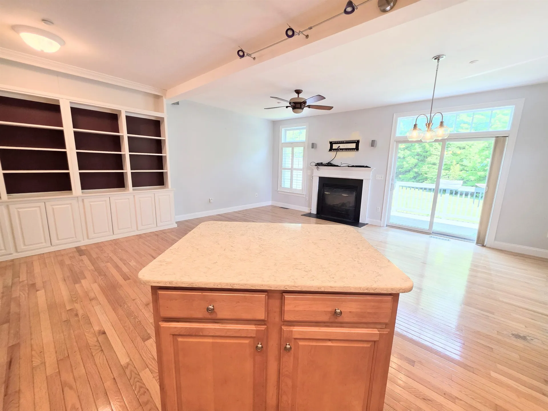 624 Main Street Fremont NH 03044