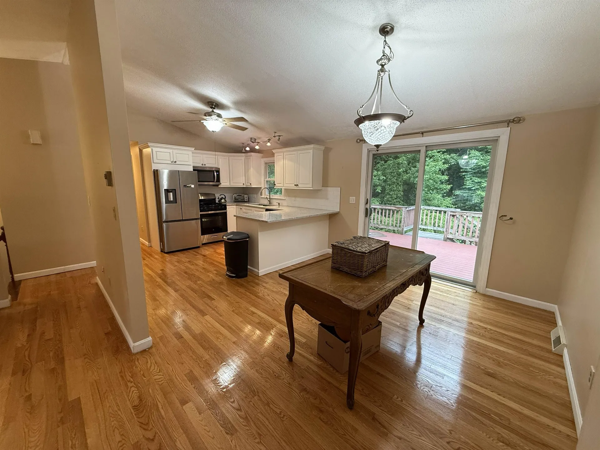 17 Power Street Raymond NH 03077