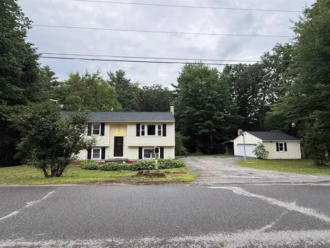 17 Power Street Raymond NH 03077