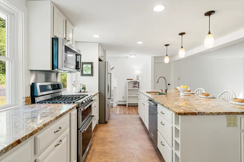 33 Hastings Road Waitsfield VT 05673