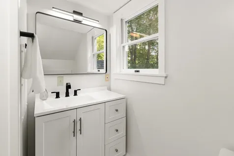 33 Hastings Road Waitsfield VT 05673