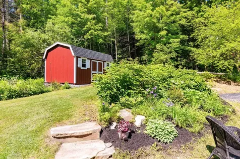 33 Hastings Road Waitsfield VT 05673