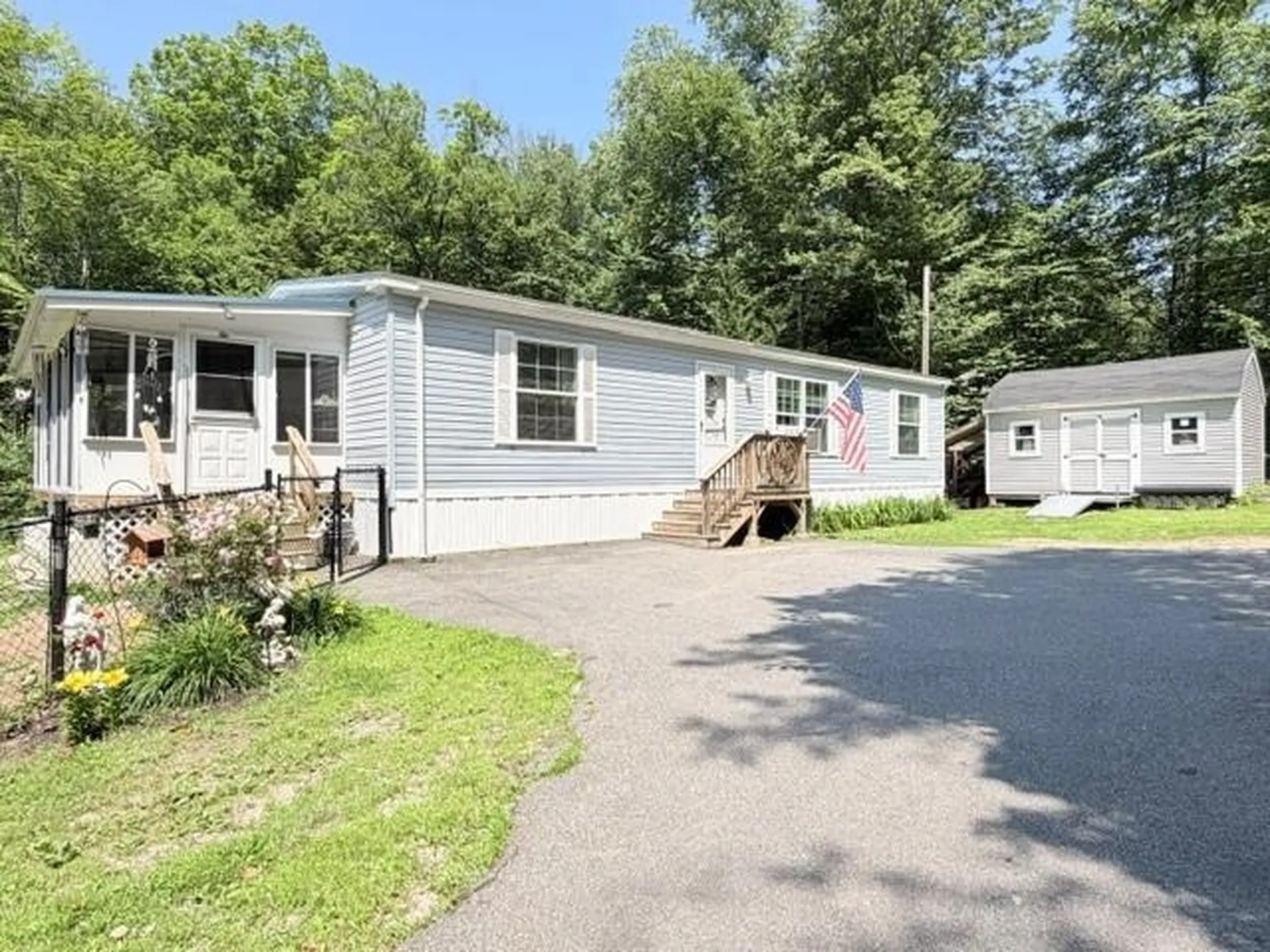 243 Buckley Road Weare NH 03281