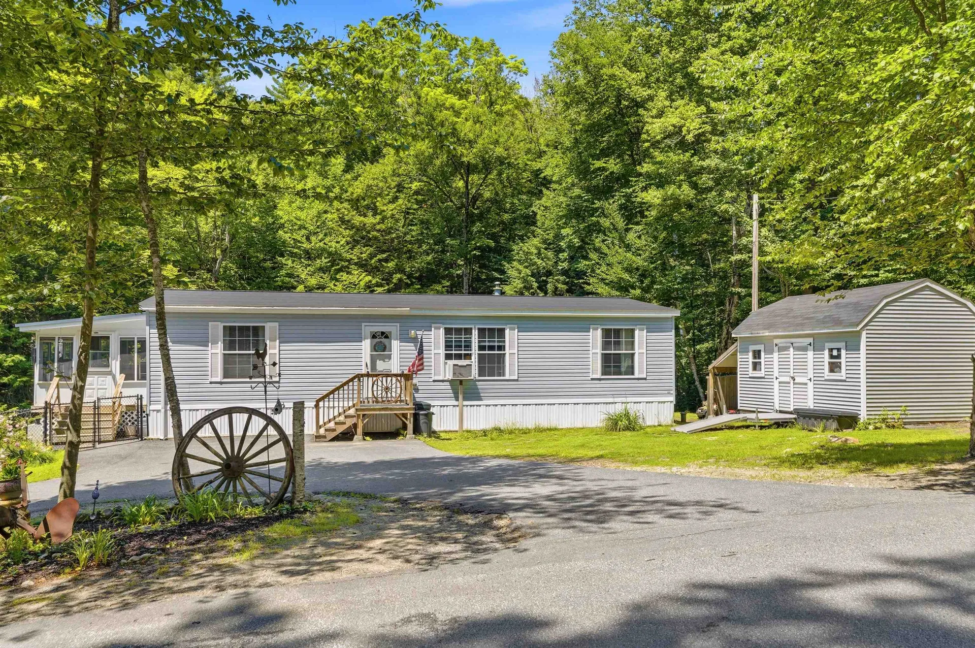 243 Buckley Road Weare NH 03281