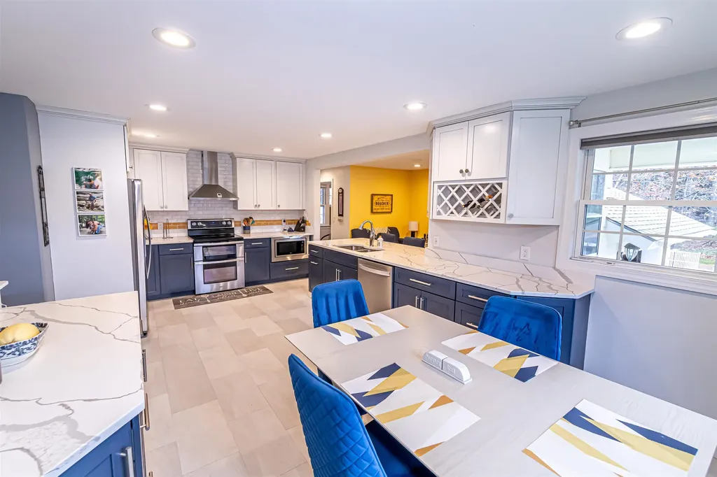 69 Bean Road Merrimack NH 03054