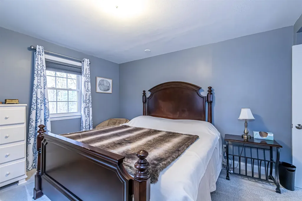 69 Bean Road Merrimack NH 03054