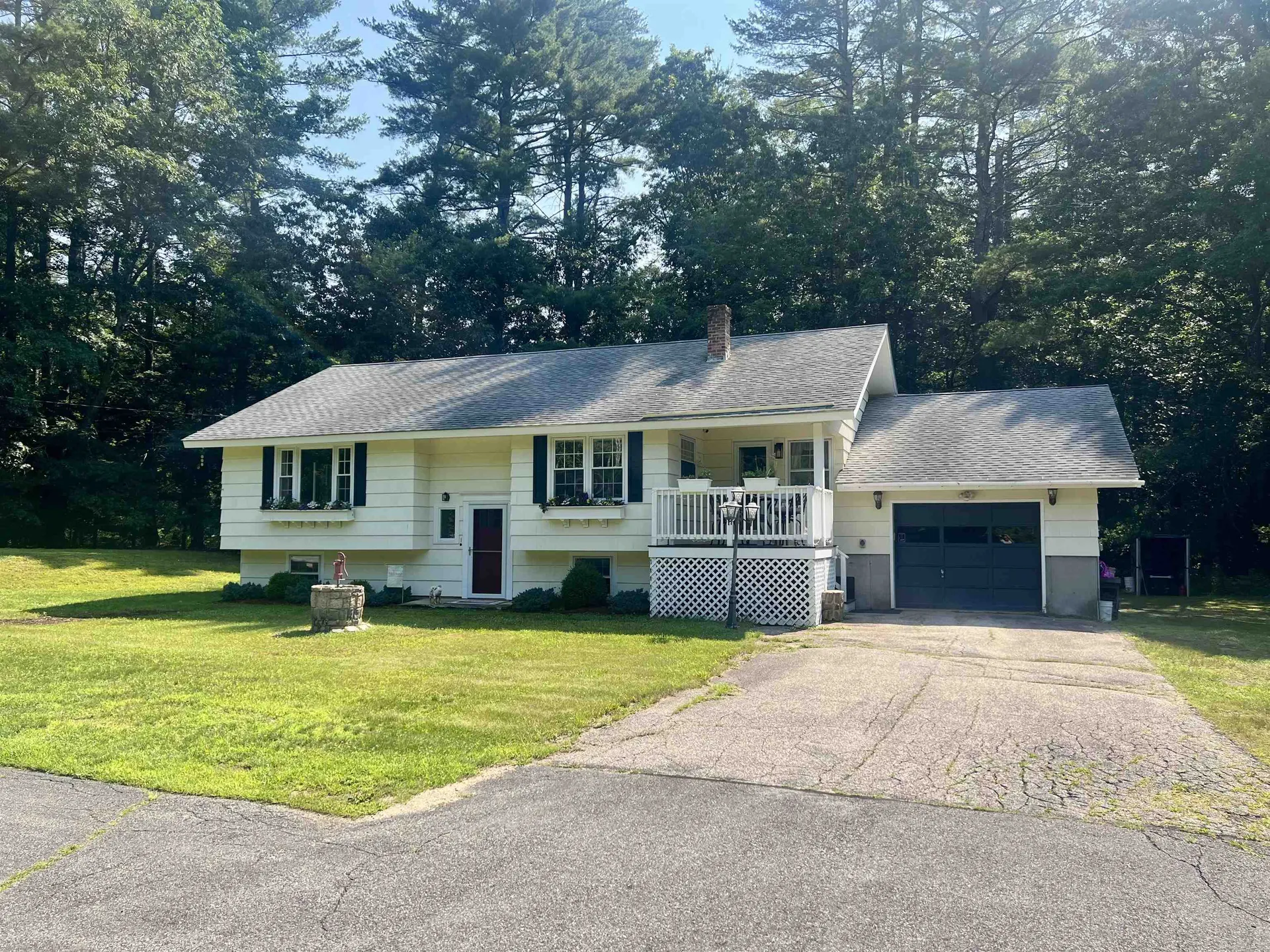 69 Bean Road Merrimack NH 03054
