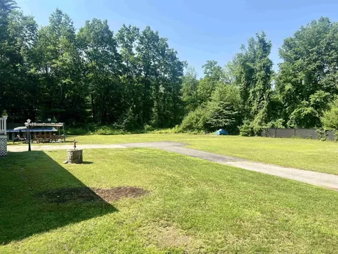 69 Bean Road Merrimack NH 03054