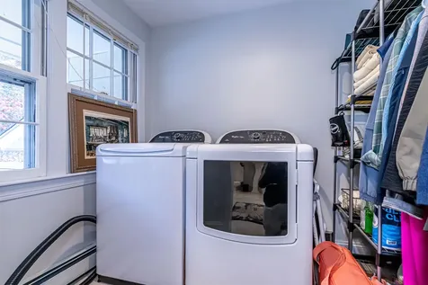 69 Bean Road Merrimack NH 03054