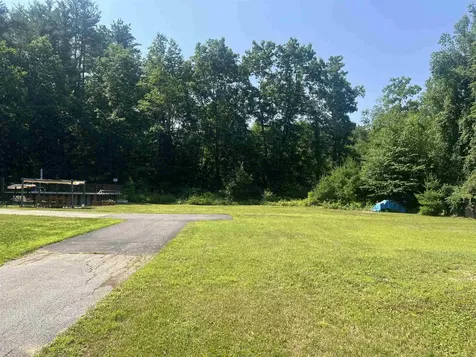 69 Bean Road Merrimack NH 03054