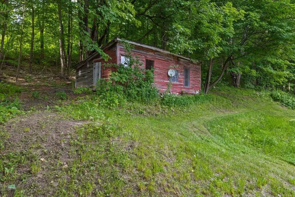 63 River Road Underhill VT 05489