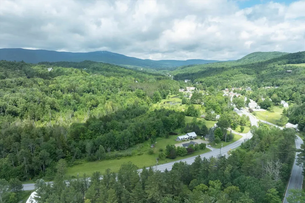 85 100 Route Dover VT 05356