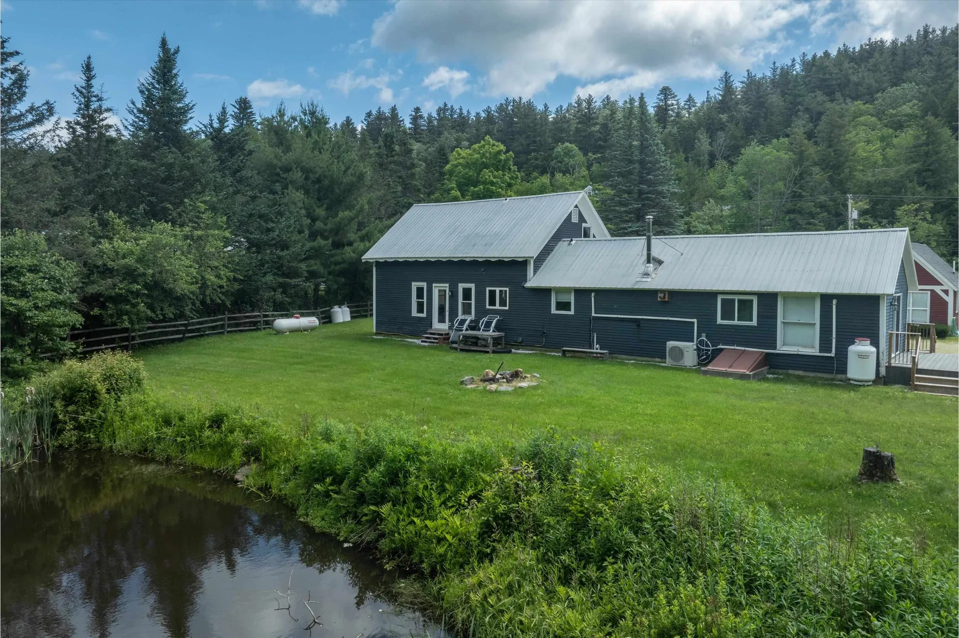 85 100 Route Dover VT 05356