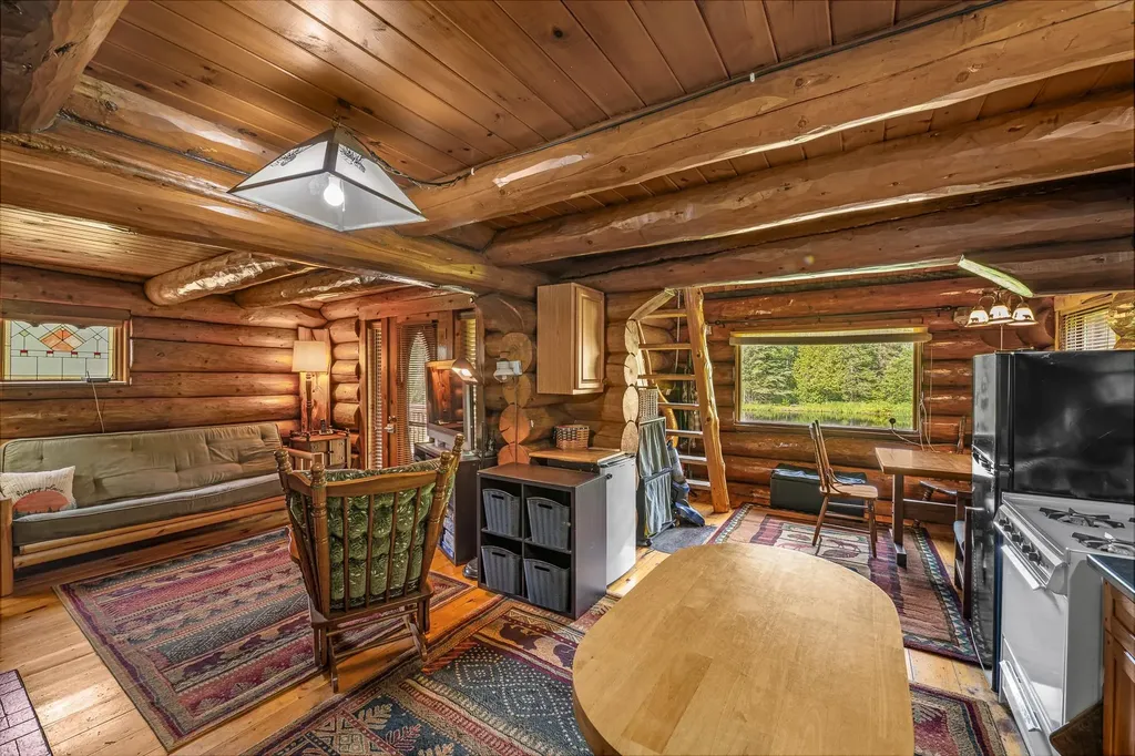 112/107 High Loop Road Clarksville NH 03592