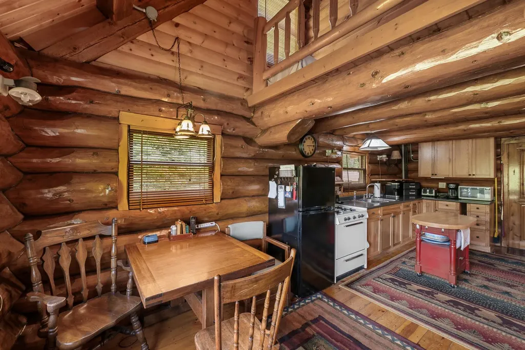 112/107 High Loop Road Clarksville NH 03592
