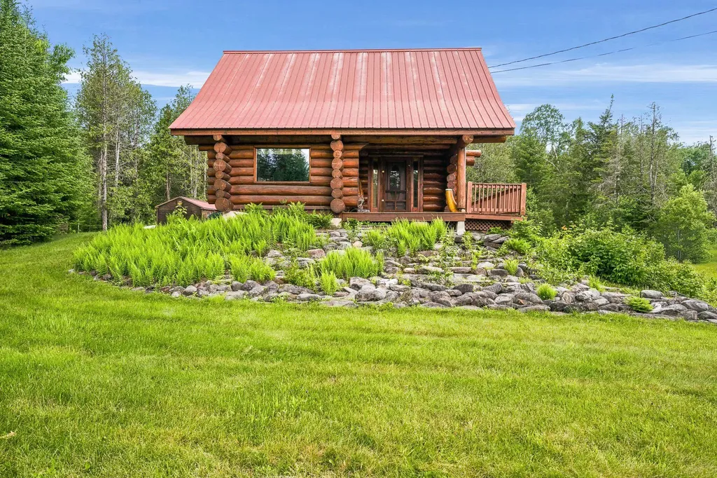 112/107 High Loop Road Clarksville NH 03592