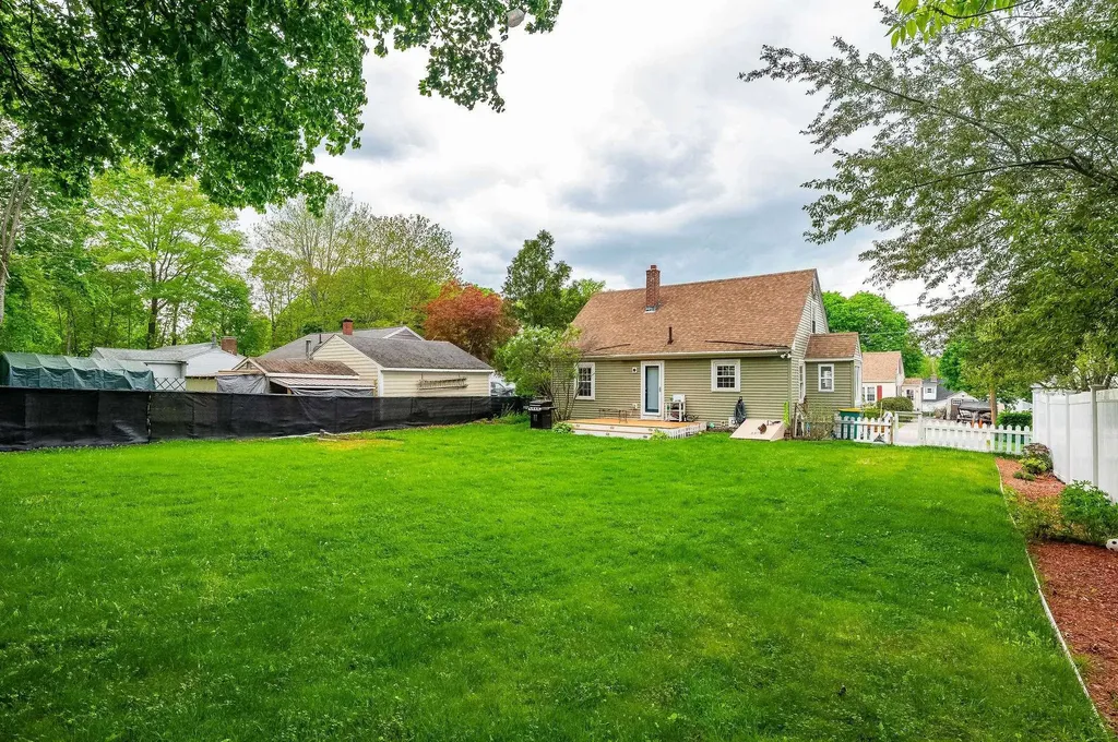 6 Howe Street Rochester NH 03867
