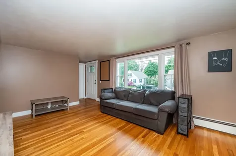 6 Howe Street Rochester NH 03867