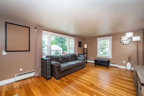 6 Howe Street Rochester NH 03867