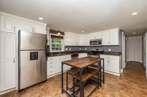 6 Howe Street Rochester NH 03867