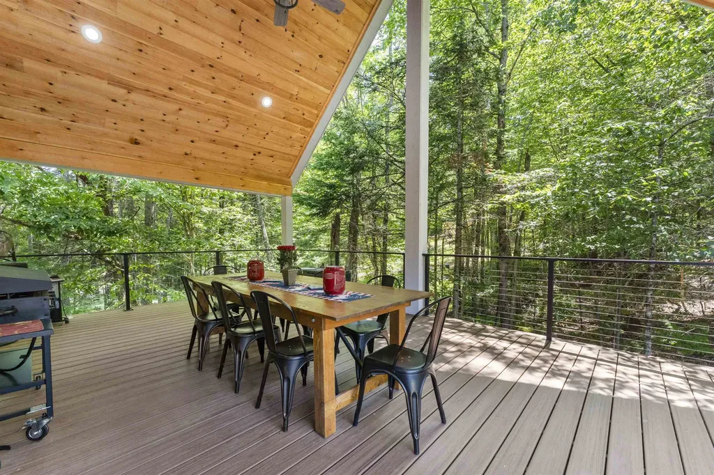 36 Beaver Street Winhall VT 05340