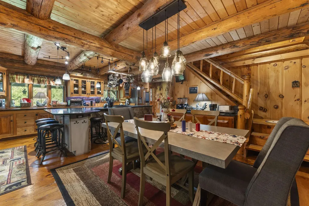 36 Beaver Street Winhall VT 05340