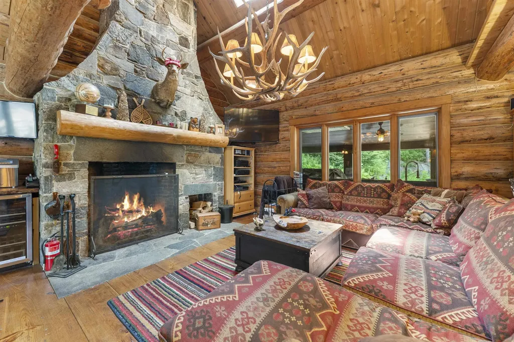 36 Beaver Street Winhall VT 05340