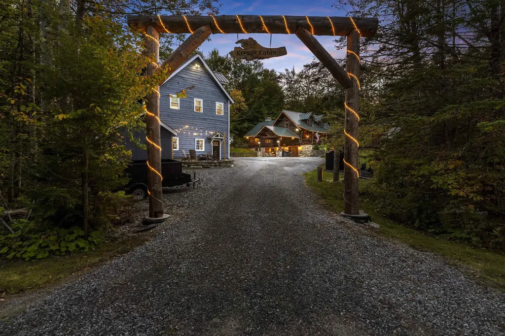 36 Beaver Street Winhall VT 05340